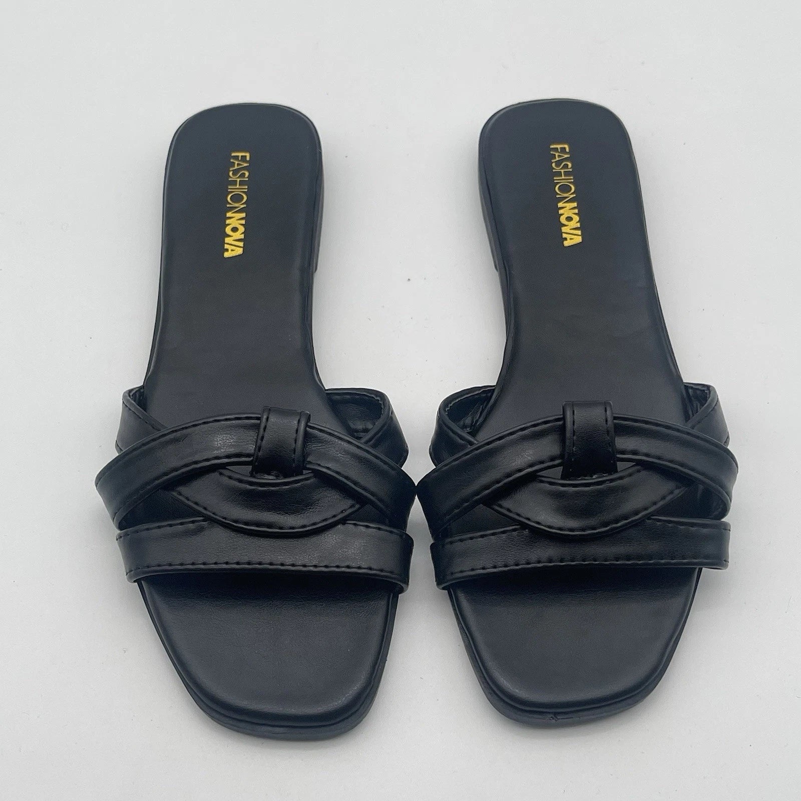 Fashion Nova Black Fact Leather Flint Woven Strap Slide Sandals Women's Size 8