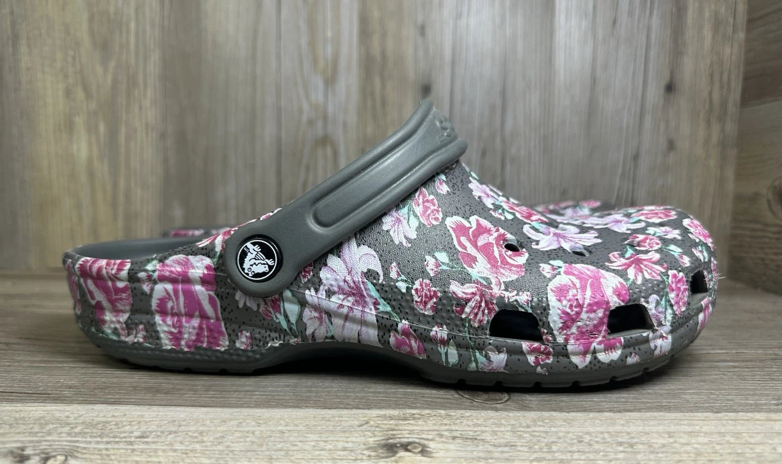 Crocs Womens Floral Design Slides Shoes Size 10 Pre-Owned (Rare) Great Condition