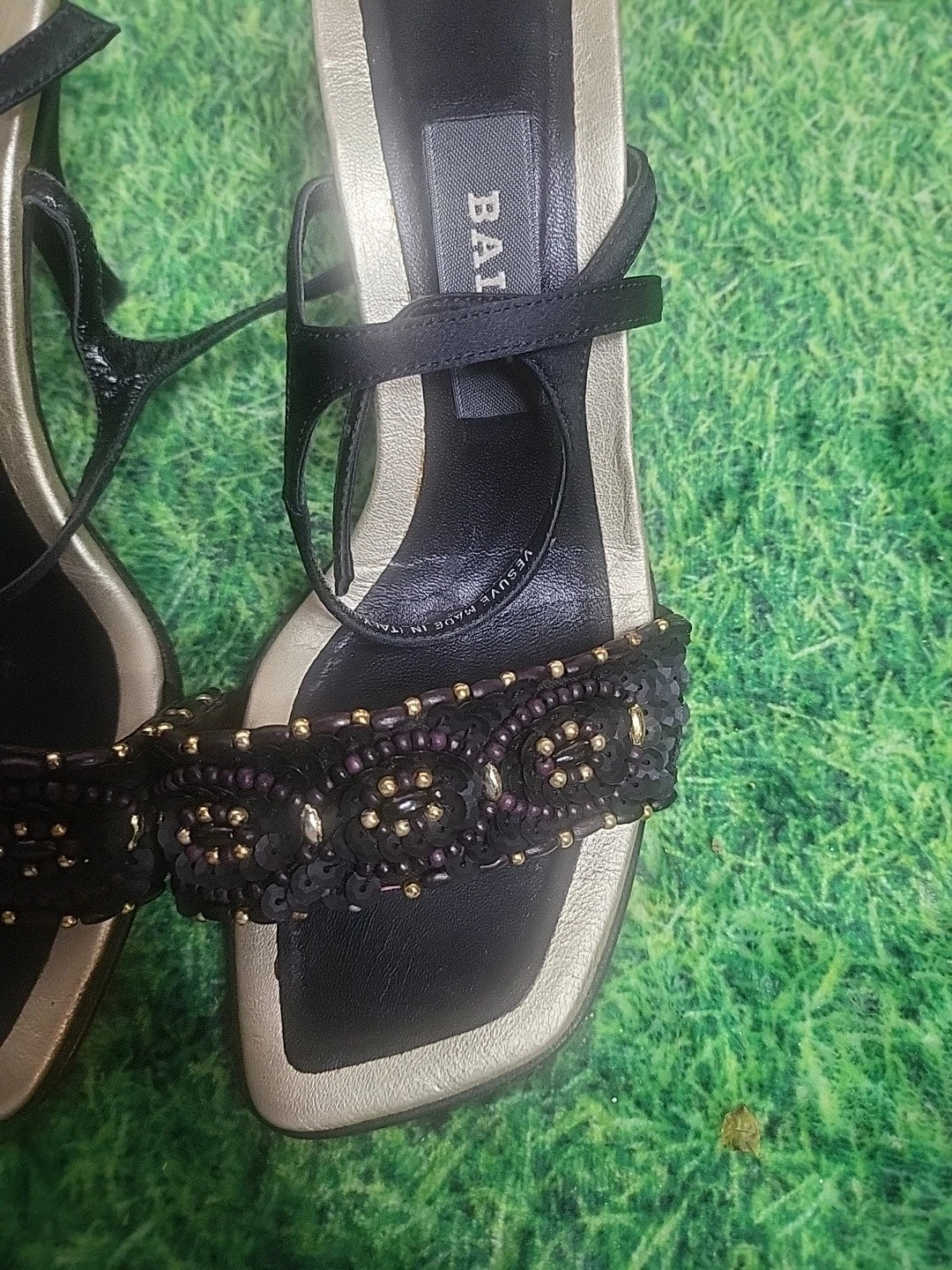 BALLY BlackGolden Metallic Leather Flower Slide Kitten heel Peep Toe Size 6.5 US