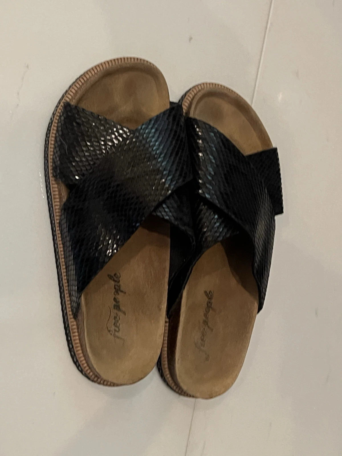 Free People Women’s Slides , Sandal , Snake Skin Style Size 39 Spain