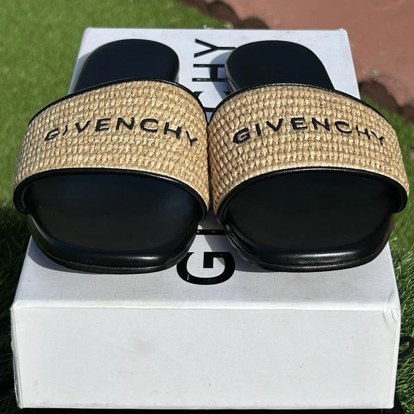 GIVENCHY 4G EMBROIDERED LOGO RAFFIA AND BLACK LEATHER SLIDE SANDALS SZ 40.5 NEW!