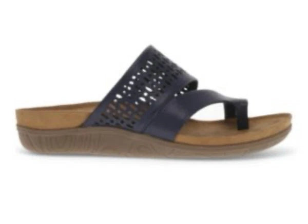 Baretraps Juny Sandals Navy Blue Women's 8 M Lightweight Comfort Toe Strap NEW