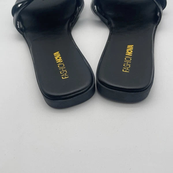 Fashion Nova Black Fact Leather Flint Woven Strap Slide Sandals Women's Size 8