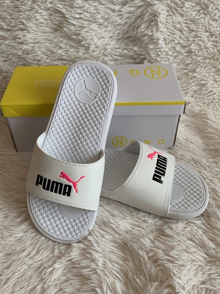 Women’s Slides Size 8 PUMA Cool Cat Style: 371013 13 White Knockout/Pink