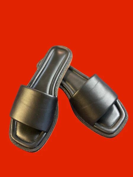 BRUNELLO CUCINELLI $895 Slide Sandal  Sparkling Monili Trim Blck Leather Sz 36.5