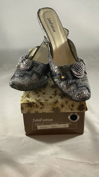 John Fashion Grey and Silver Jeweled Slides