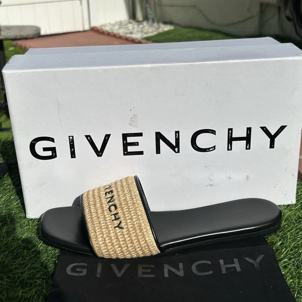 GIVENCHY 4G EMBROIDERED LOGO RAFFIA AND BLACK LEATHER SLIDE SANDALS SZ 40.5 NEW!