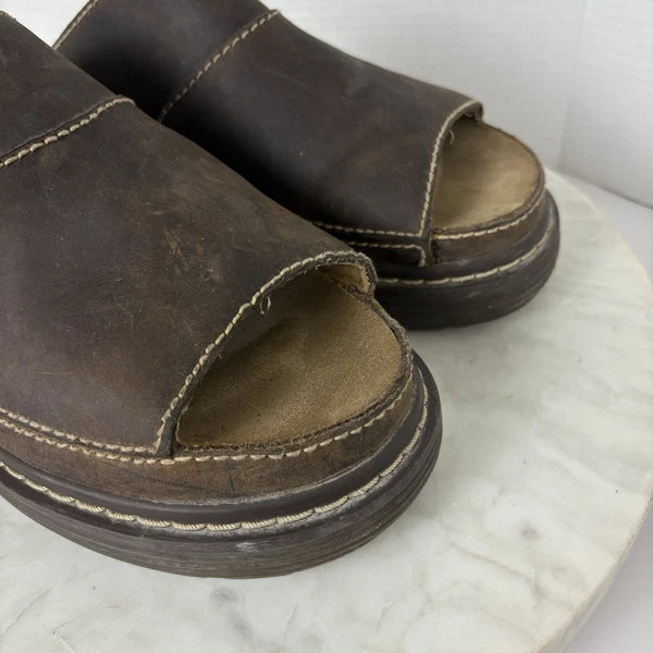 Y2K style chunky brown leather platform slides women's 11 Sketchers 90s 2000s