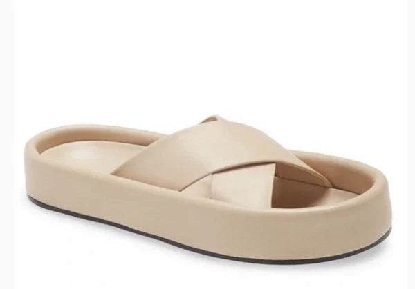 Frame  Le Laurel Oatmeal Leather Platform Slide Sandal Size 38.5 / US 8.5 $398