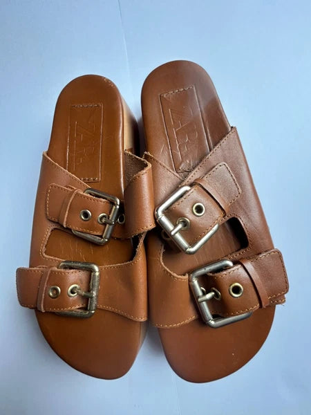 ZARA Brown Leather Buckled Wood Clog Sandals Size 38/7.5 US EUC Retro 70’s Style